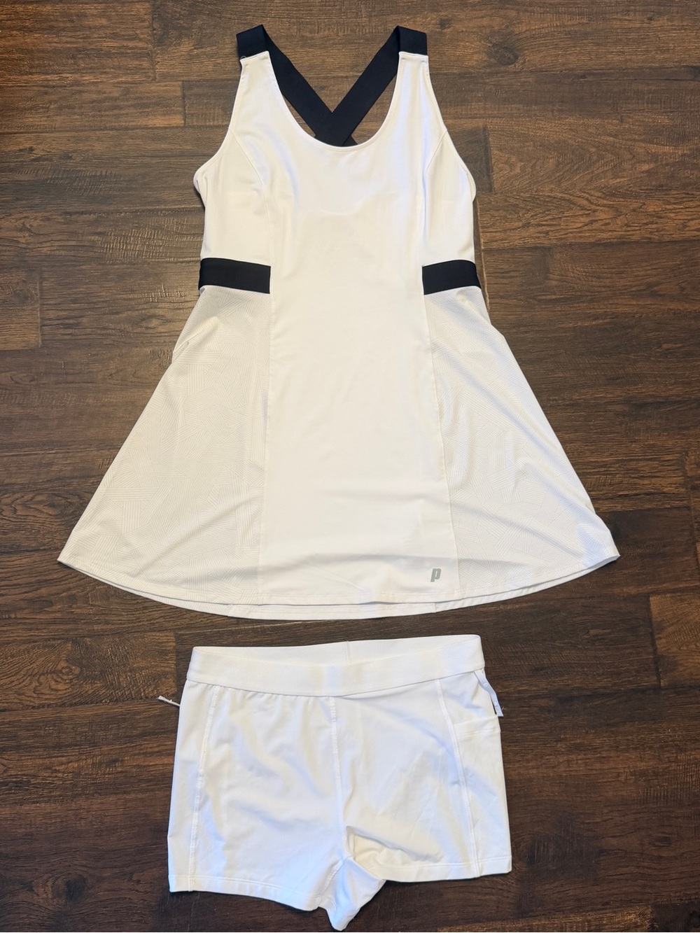 Prince Womens White Black Cross Strap Performance Tennis Dress Set Size Medium